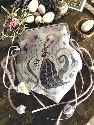 Madmoiselle Lievre Purse 116w x 125h by Primitive Hare 26-2044