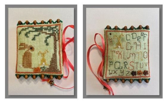 Fern Ridge Collections Bunny Rabbit Rabbit Needle Book