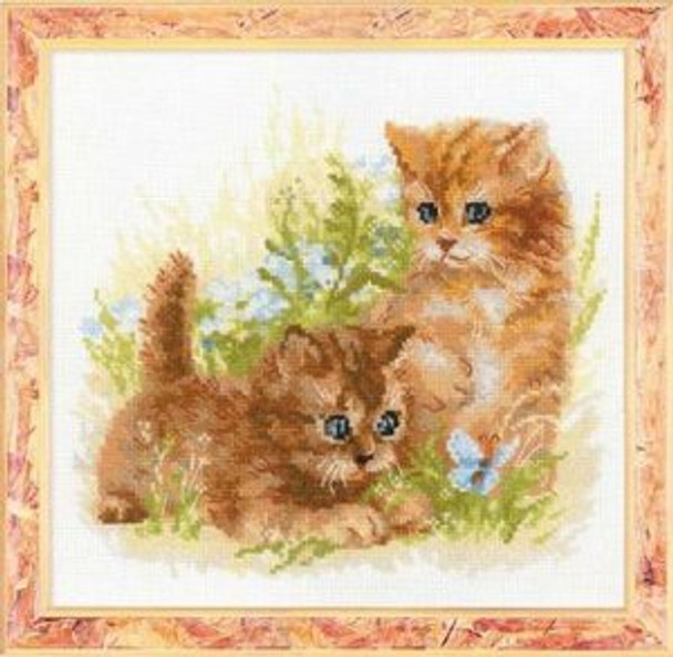 RL1391 Riolis Cross Stitch Kit Child's Play Kittens