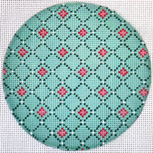 11466 MIN green geometric 4" diam 18 Mesh Patti Mann 