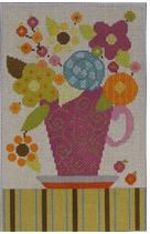661J Floral Tea Cup 5 x 8 18 Mesh NEEDLEDEEVA