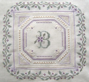 Sweet Violets With Silk Pack Heirloom Embroideries HE-SV