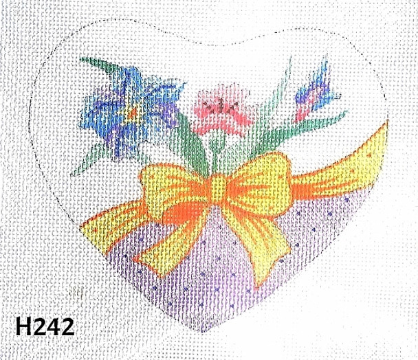 Heart H242 Lavender Flowers/ Yellow Ribbon 5" x 5" 18 Mesh MM Designs