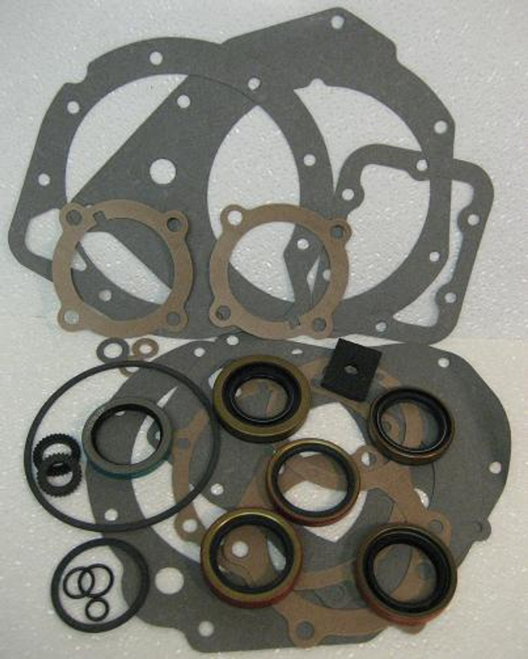 NP203 TRANSFER CASE OVERHAUL KIT FITS FORD '73'79 MARRIED OR DIVORCED