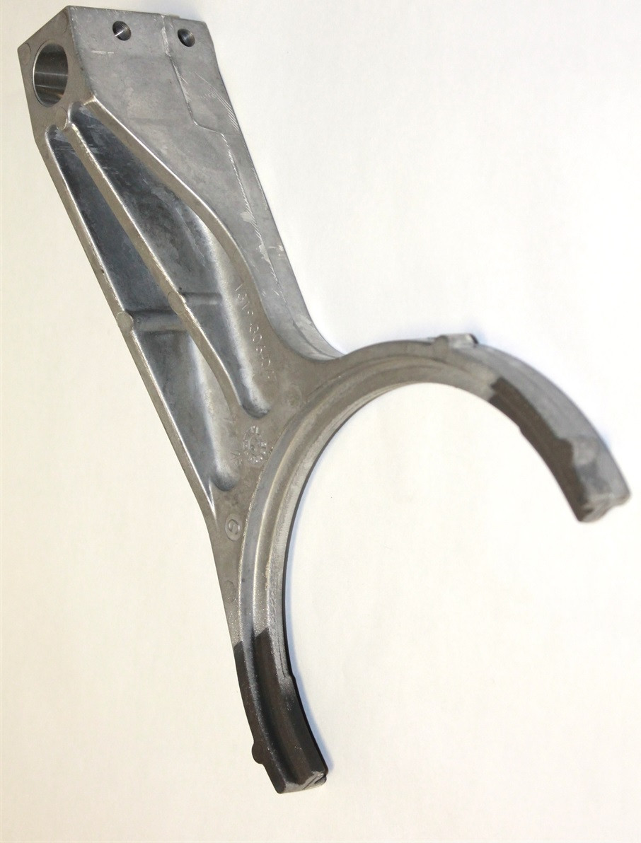 福幸 ZF S6-650 S6-750 TRANSMISSION 5TH FORK FITS '99+ FORD CHEVY & GMC