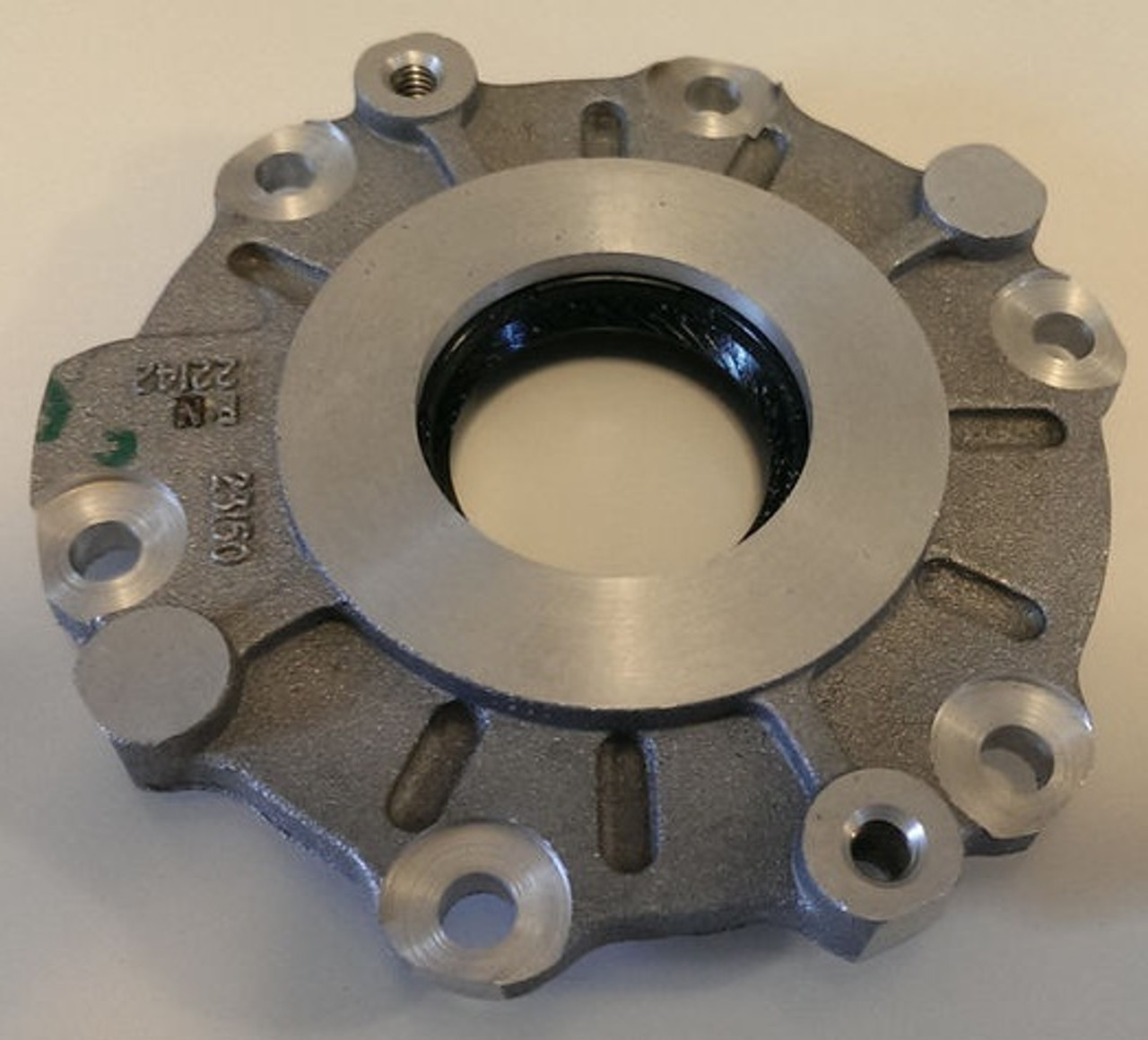 NV3500 TRANSMISSION FRONT BEARING RETAINER 3RD DESIGN FITS '96+ CHEVY