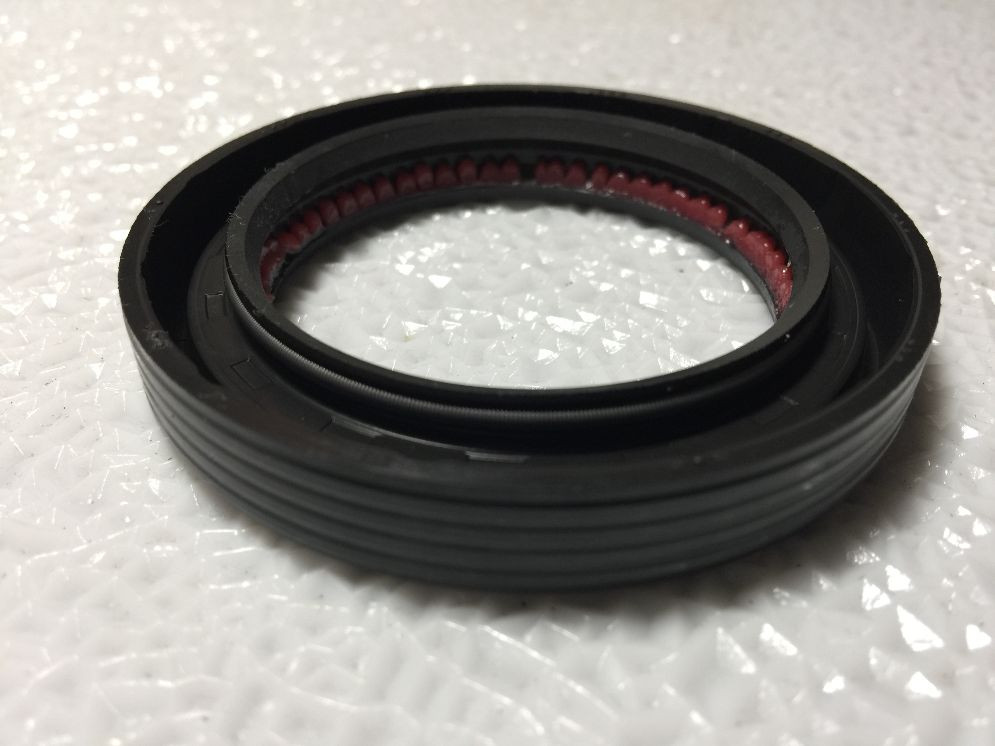 MP1222 MP1226XHD MP1625HD MP1626XHD TRANSFER CASE INPUT SEAL ORIGINAL