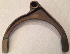 T18 T98 TRANSMISSION 1-2 SHIFT FORK , PIN-TYPE, IRON FITS FORD JEEP & INTERNATIONAL T98A-24 , C8TZ7231F , T18 REBUILD , T18 PARTS , T98 REBUILD , T98 PARTS