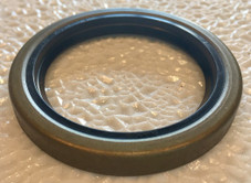 NV5600 TRANSMISSION ADAPTER SEAL FITS DODGE RAM 2500 3500 4x4 '99-'05 DIESEL , 19211 ,  424077 , 710058 , NV5600 PARTS , NV5600 REBUILD , TRANSMISSION parts,  GEARBOX SPARES,
