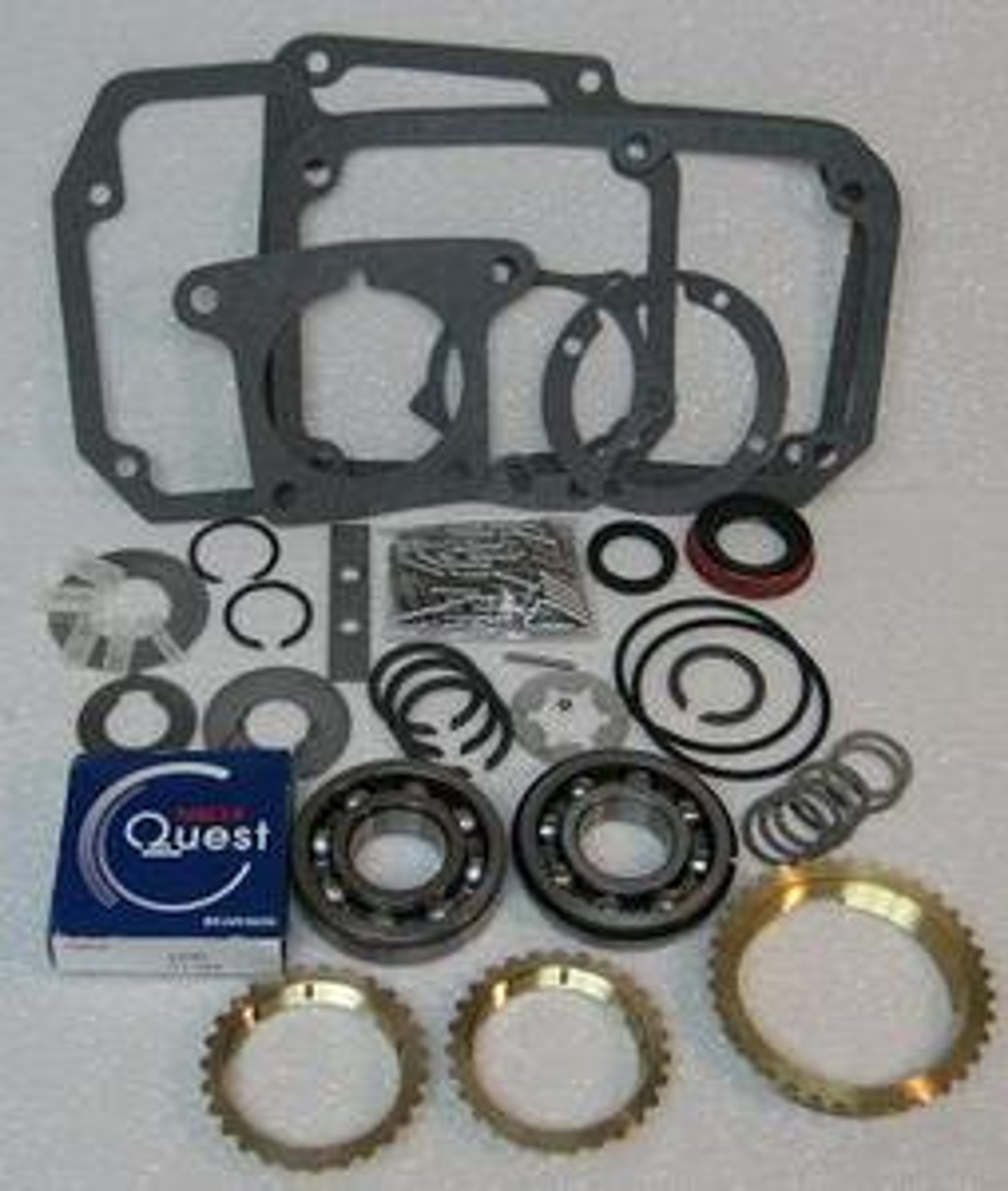 T18 TRANSMISSION REBUILD KIT WITH SYNCHRO RINGS FITS '68+ INTERNATIONAL