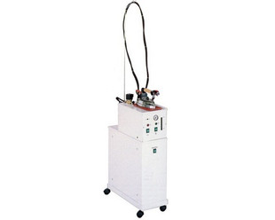 Snail 5-litre semi-automatic industrial ironing boiler and iron. Continuous use steam ironing system with 8-litre water tank