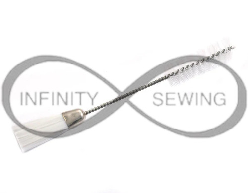 AP12 = BR1 Lint Brush, designed for superior cleaning performance. Perfect for garments, upholstery, and more, this brush ensures a lint-free finish every time.