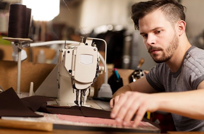 The Easy Way To Ready A Sewing Machine For Threading