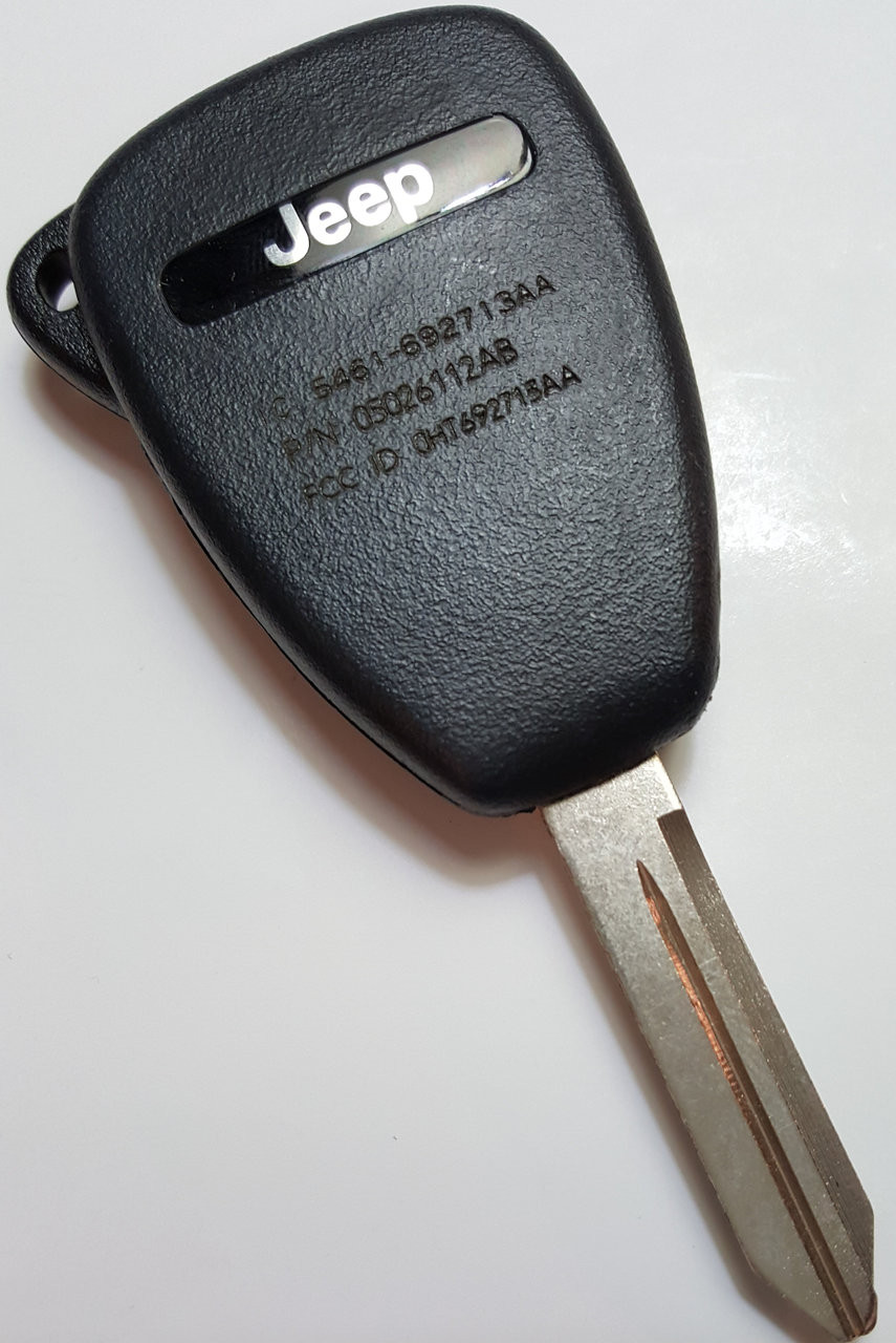 OEM Jeep Compass , Wrangler , Patriot 68001702AC , 68001702AD OHT692713AA 5461A-692713AA Key - Remote Head