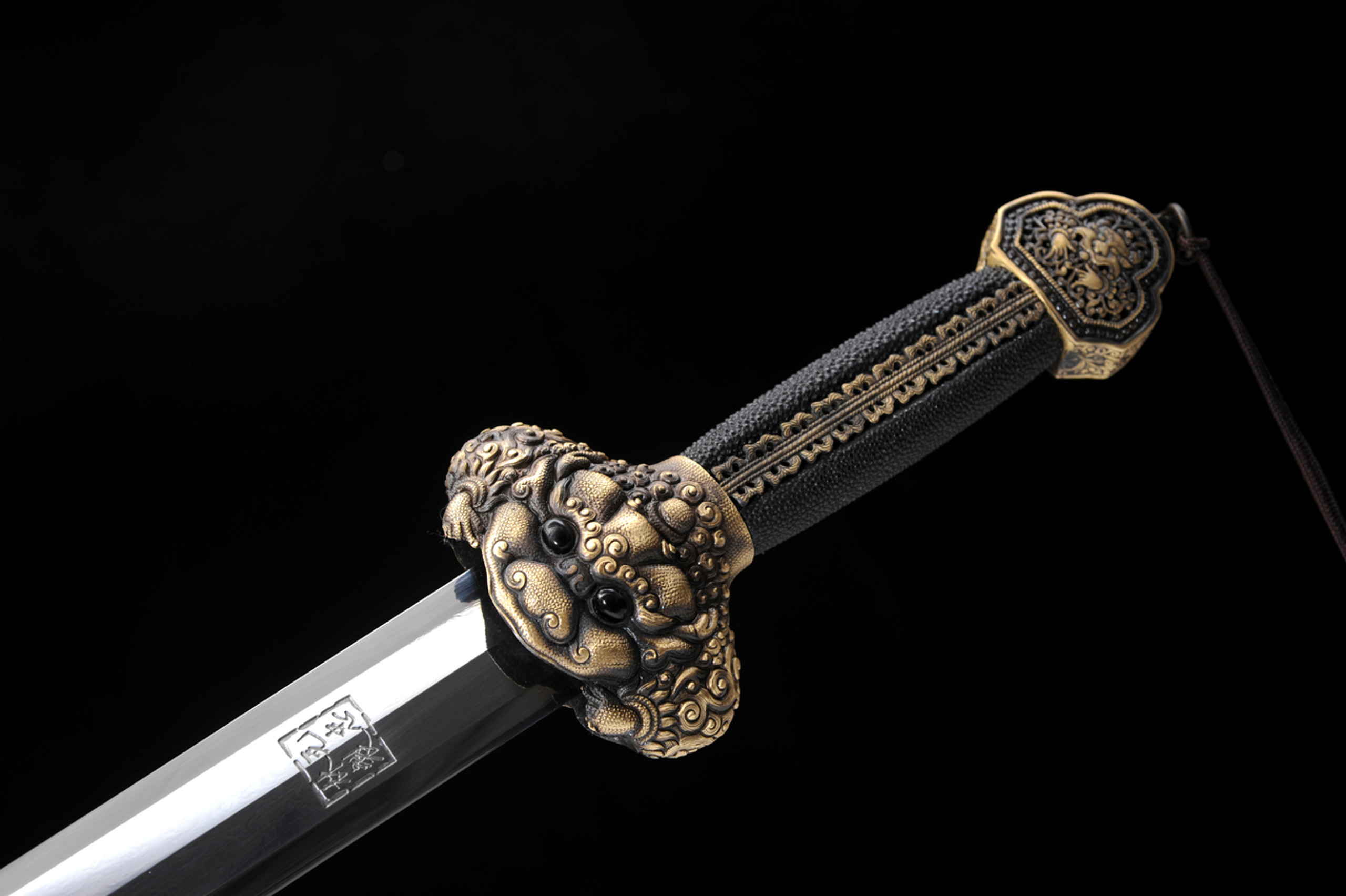 Light of Heaven - Chinese Jian Forged From Meteorites - Ronin Katana