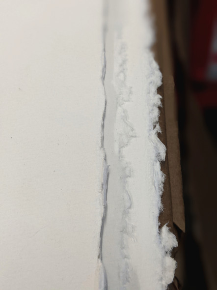 Twin deckled edge. 400gsm. Cold Pressed (NOT surface)
