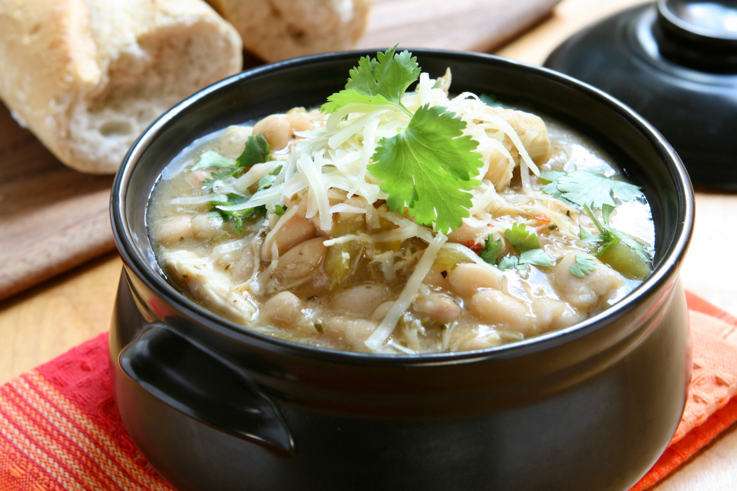 https://cdn11.bigcommerce.com/s-3pp378gtvu/images/stencil/2560w/uploaded_images/chicken-and-bean-soup.jpg?t=1680295014