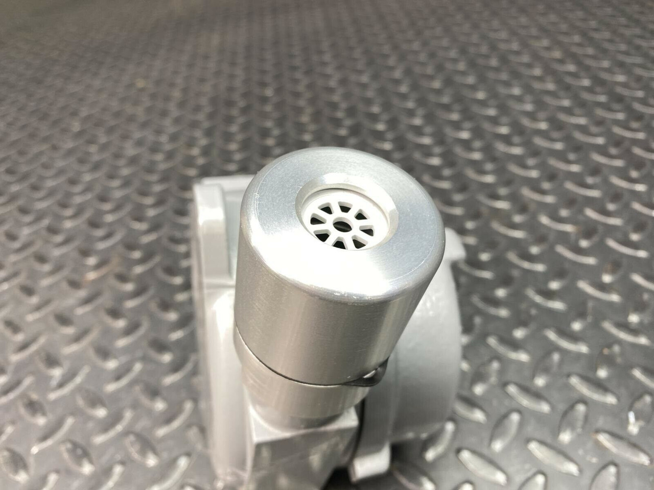 EATON CONDUIT HUB REDUCER + KILLARK PLUG FOR HAZARDOUS LOCATION (NEW