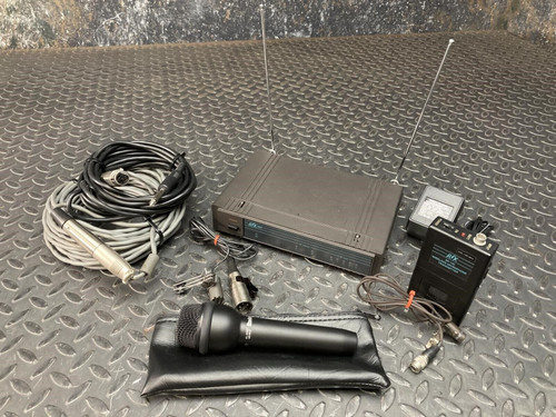 Lightspeed RFX1500 RF Receiver BP-150 Wireless Microphone Transmitter Lightspeed RFX1500