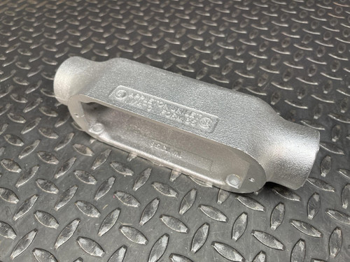 Appleton 1-1/4 inch threaded C125-M Form 35 Unilet conduit body showing the open access side.