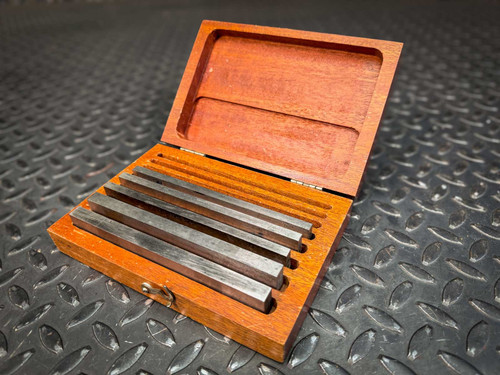 Starrett No. 384 Steel Parallels Machinist Tools with Wooden Case