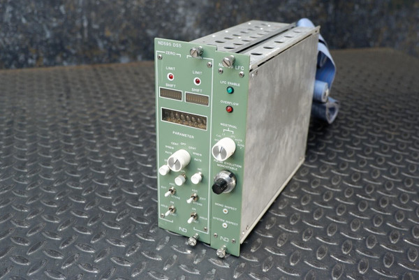 Nuclear Data ND599 LFC and ND595 DDS NIM BIN Module Nuclear Data ND595 DSS