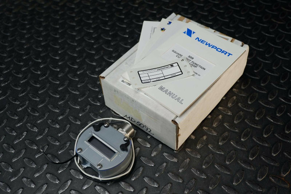 Boxed set containing an unused Newport 509-2 Current Loop Indicator with Square Root Function from Obtainium Science and Surplus, including manuals and the indicator unit.