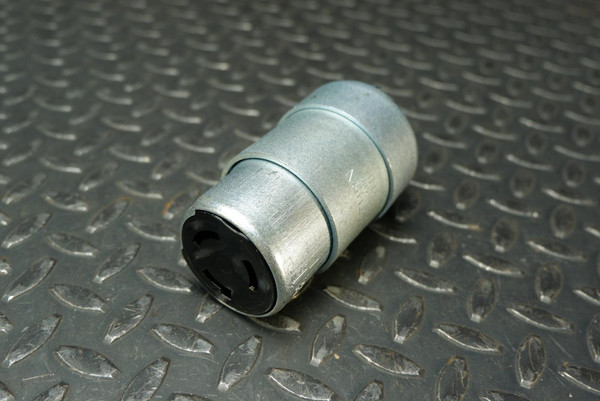 Hubbell 3760 Connector Body 3 Wire 250/600V 50A Hubbell 3760