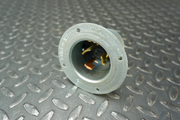 Hubbell 3776 Twist-Lock Inlet Three Wire 250/600V 50A Hubbell 3776