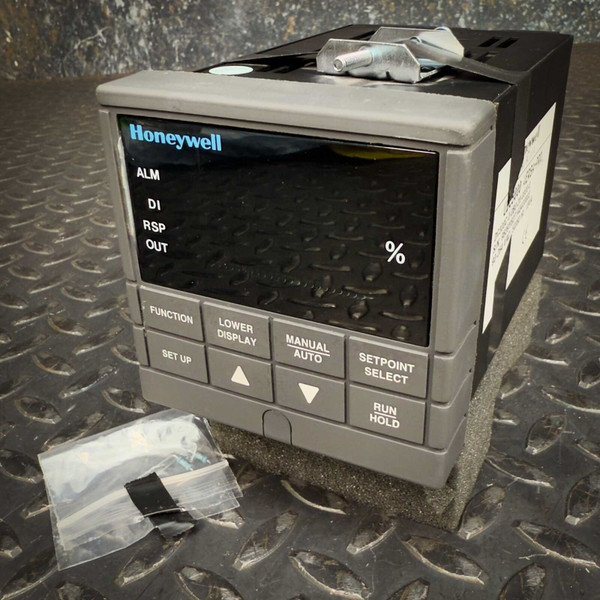 Honeywell Controller - UDC3000 Universal Digital Controller