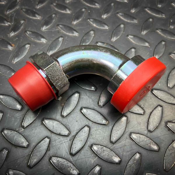 Hydraulic Split Flange Adapter, 90° Elbow 1" – Eaton 69016