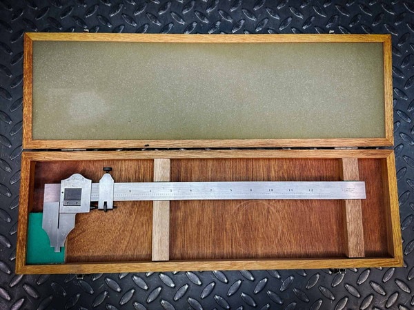 12" Starrett Vernier Caliper 122, Inside Outside .001 with Case