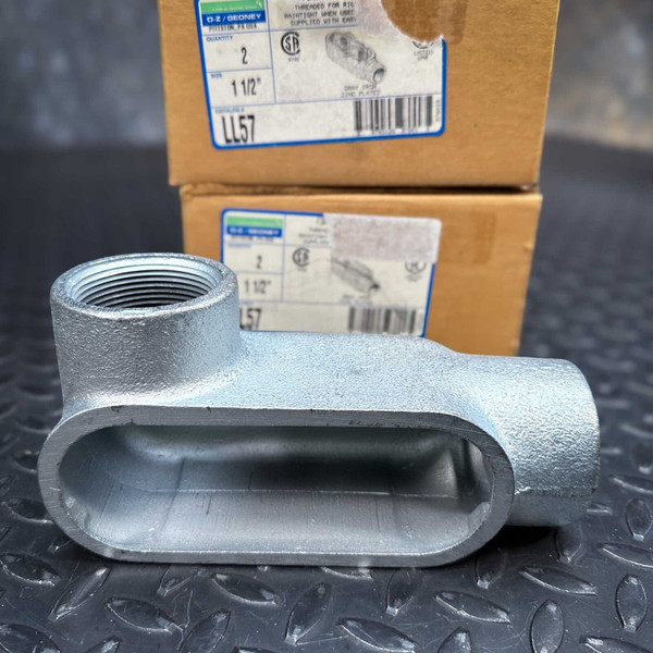 1 1/2" Conduit Body 4-Pack - O-Z Gedney LL57 Form 7 Conduit Body