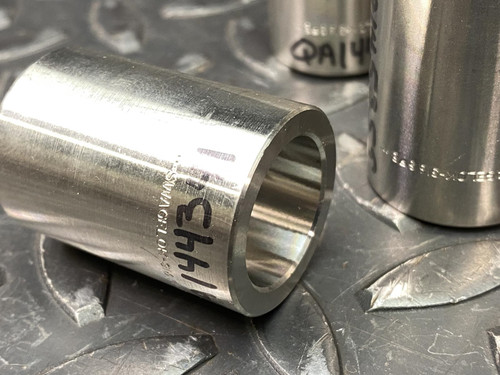 Lot of 8 Swagelok SS-12-MPW-A-12TSW Pipe Weld to Tube Socket -New