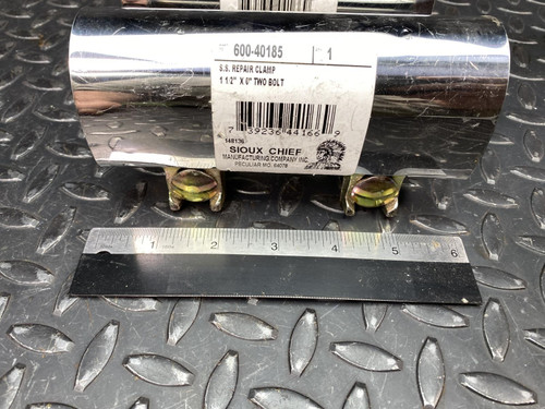 2 Sioux Chief Manufacturing Co. Stainless Steel Repair Clamp 1.5"x6", 600-40185