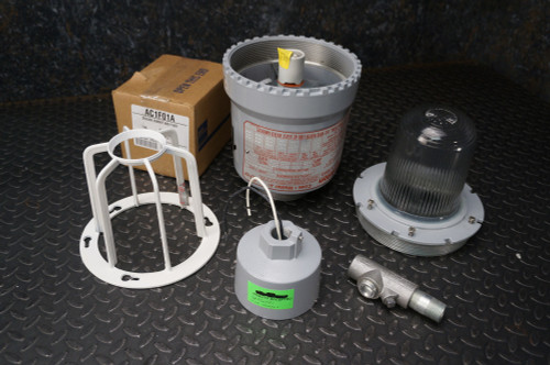 Appleton CJB150L-MT Explosion Proof Sealed Lamp Housing Appleton Electric CJB150L-MT