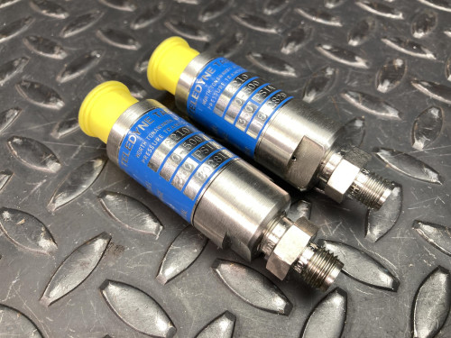 Lot of 2 Teledyne Taber Pressure Transducers Model 2210, 0-500 - Open Box Teledyne 2210