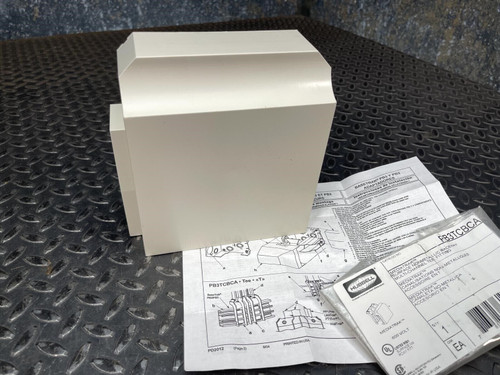 Hubbell PB3TCBCA Mediatrak Multi-Channel Tee Fitting Hubbell PB3TCBCA