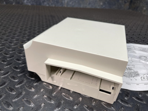 Hubbell PB3TCBCA Mediatrak Multi-Channel Tee Fitting