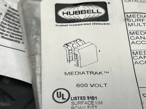 Hubbell PB3TCBCA Mediatrak Multi-Channel Tee Fitting