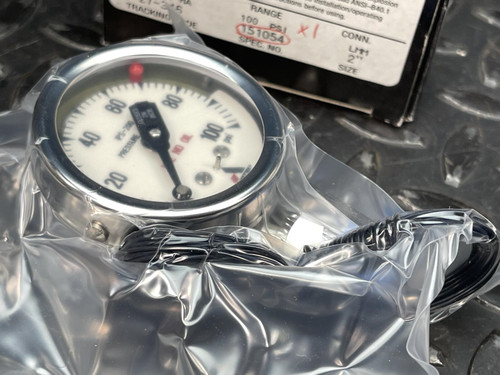 Ametek IPS-200-HA Indicating Pressure Switch Gauge 100 PSI 2" Face 1/4" LMM