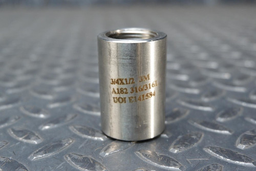 Lot of 7, 3M, 3/4"x1/2" SS Threaded Weld-On Reducer A182 316/316L -Unused