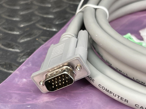 Hewlett Packard HP Agilent M1181-61695 3 Meter, Right Angle XGA Video Cable