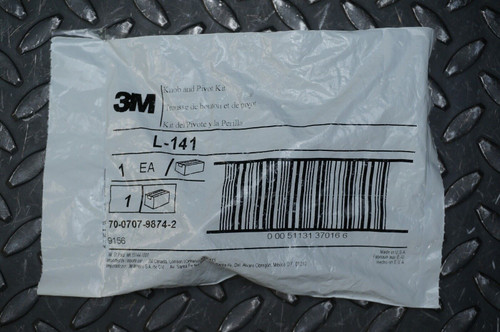 3M L-141 Knob and Pivot Kit for L-Series Face Shield 3M L-141