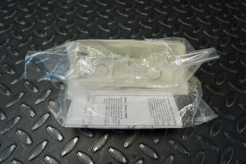 Hubbell PB3ECA Basetrak PB2/3 Raceway Endcap White - Lot of 12