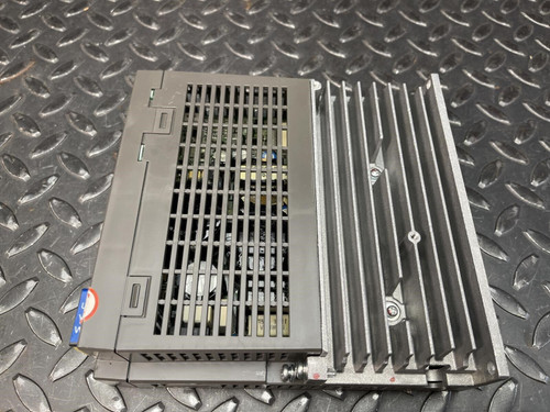 Fuji Faldic RYC101D3-VVT2 Servo Driver 0-333.3Hz 100W