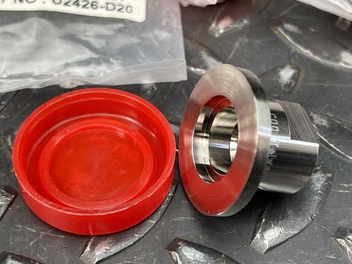 Lot of 5 - MKS 100312301 Flange Adapter, NW16 Flange to 0.25" Female NPT MKS 100312301