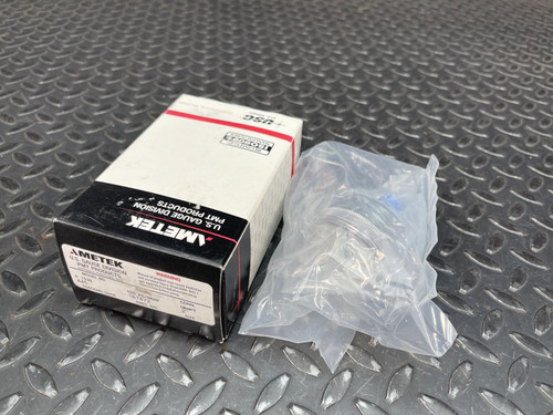 Ametek P1535 Corrosion Resistant Gauge 0-100 PSI 1/4" CBNPT Connector 2" Face