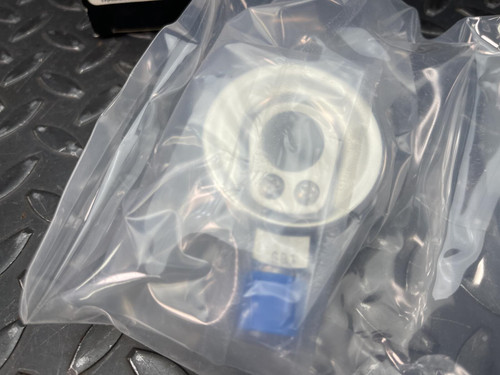 Ametek P1535 Corrosion Resistant Gauge 0-3000 PSI 1/4" NPT Connector 2" Face