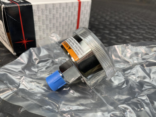 Ametek P 1535 Corrosion Resistant Gauge 160 PSI 2" Face CBNPT Connector